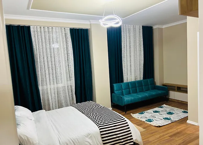 Tiki Luxury In Center شقة تيرانا